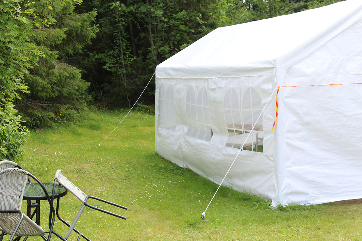 4-8 People Tent